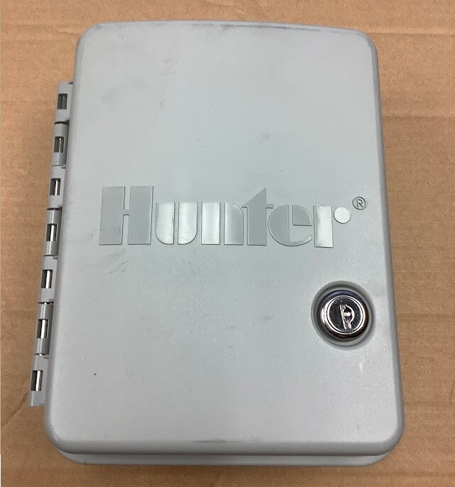 Hunter X-Core 8-Station Zone XC800 Sprinkler Irrigation Timer Controller Outdoor