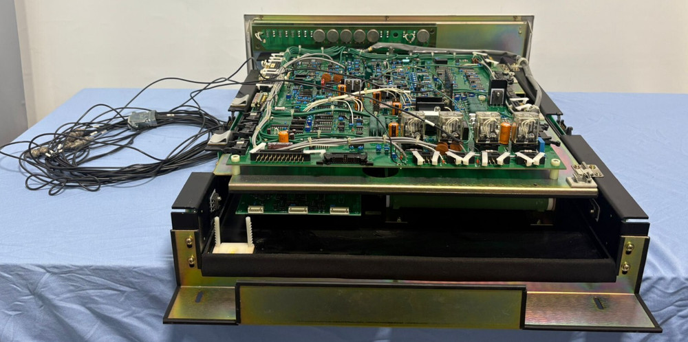 Hitachi SEM Scanning Electron Microscope S-2460N Control Panel Part 48E-0732