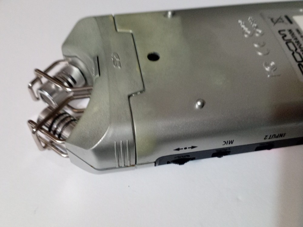 Zoom H4 Handy Digital Recorder + power adapter case memory .