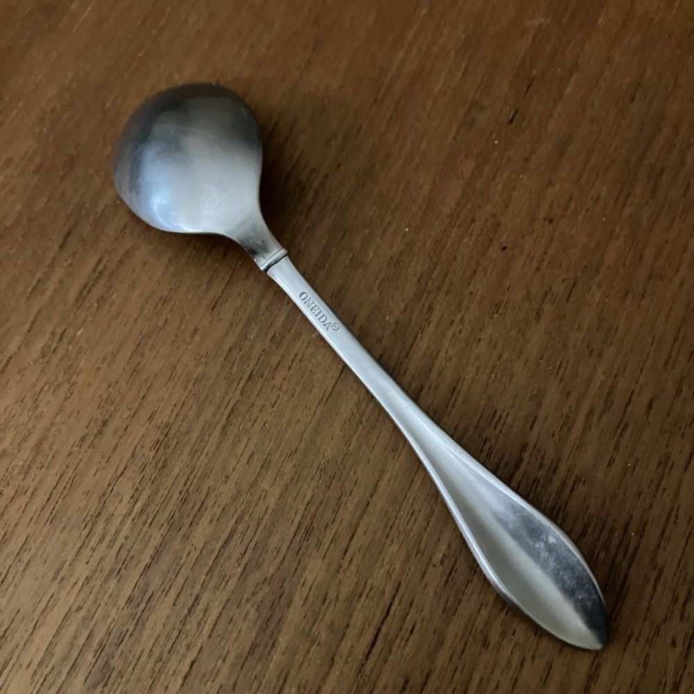 Oneida Silver Jackson Sugar Spoon 6 1/4”
