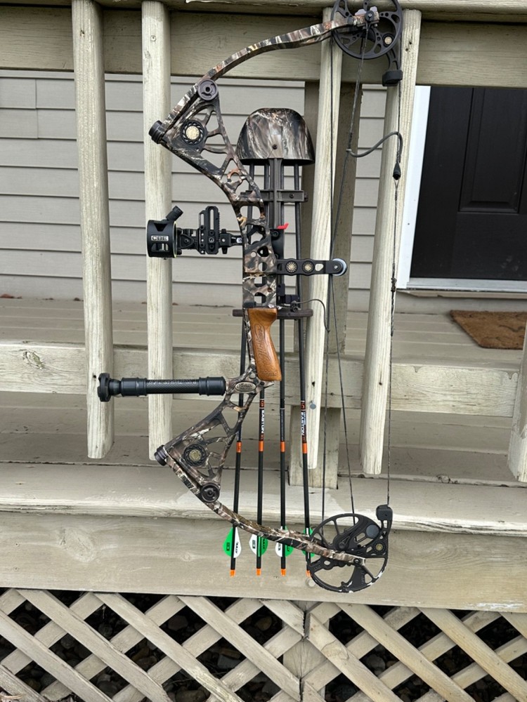 Mathews DXT Right Hand 27/70