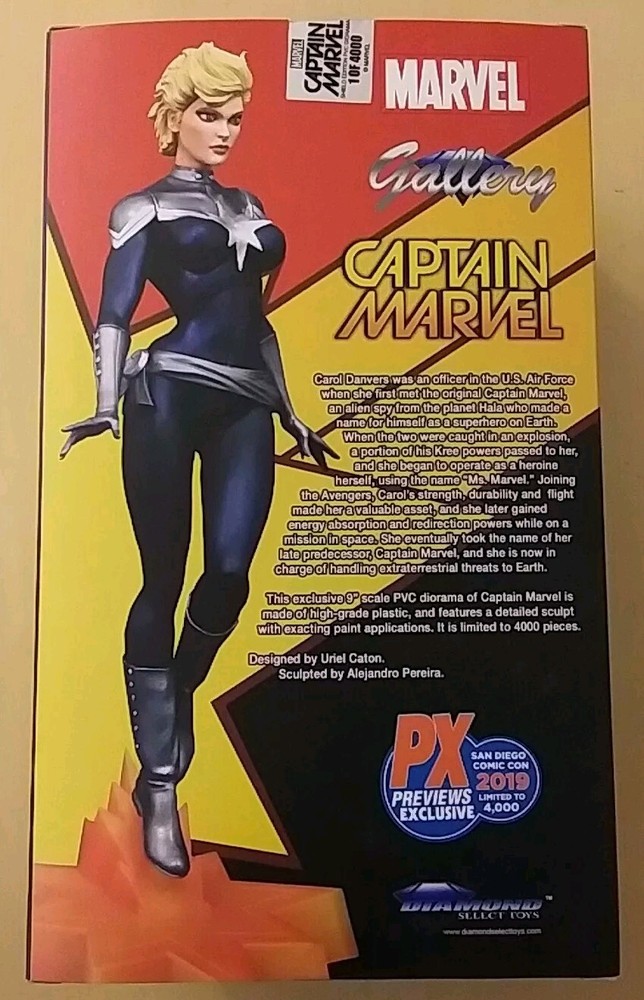 Captain Marvel Shield Edition Marvel Gallery SDCC Previews PX Exclusive Box Open