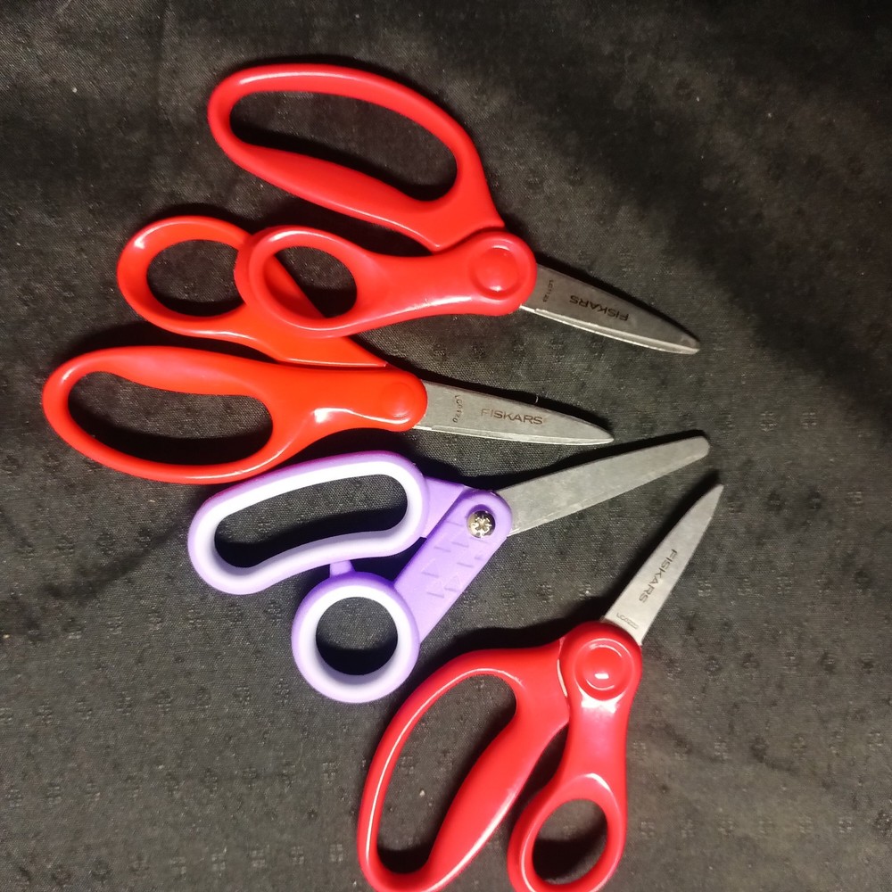 Scissors Lot Of 4