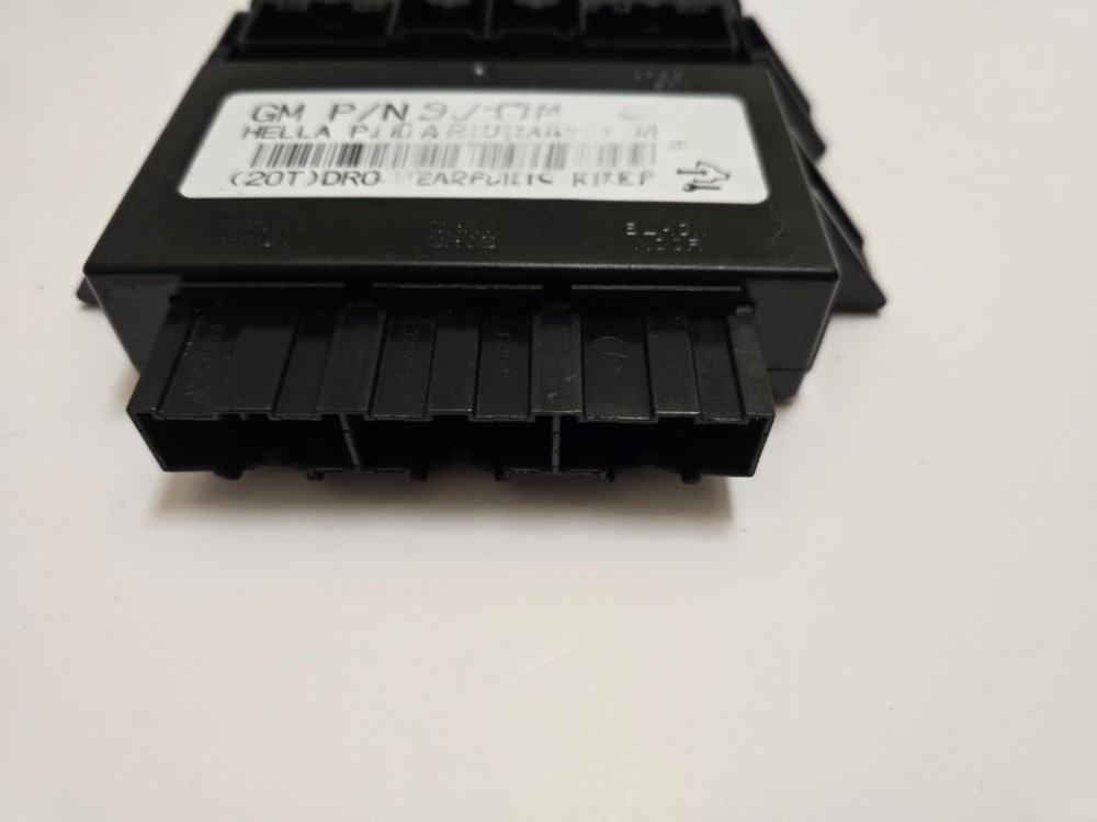 2007-2013 Silverado Sierra Escalade Heated Seat Memory Control Module 20870471
