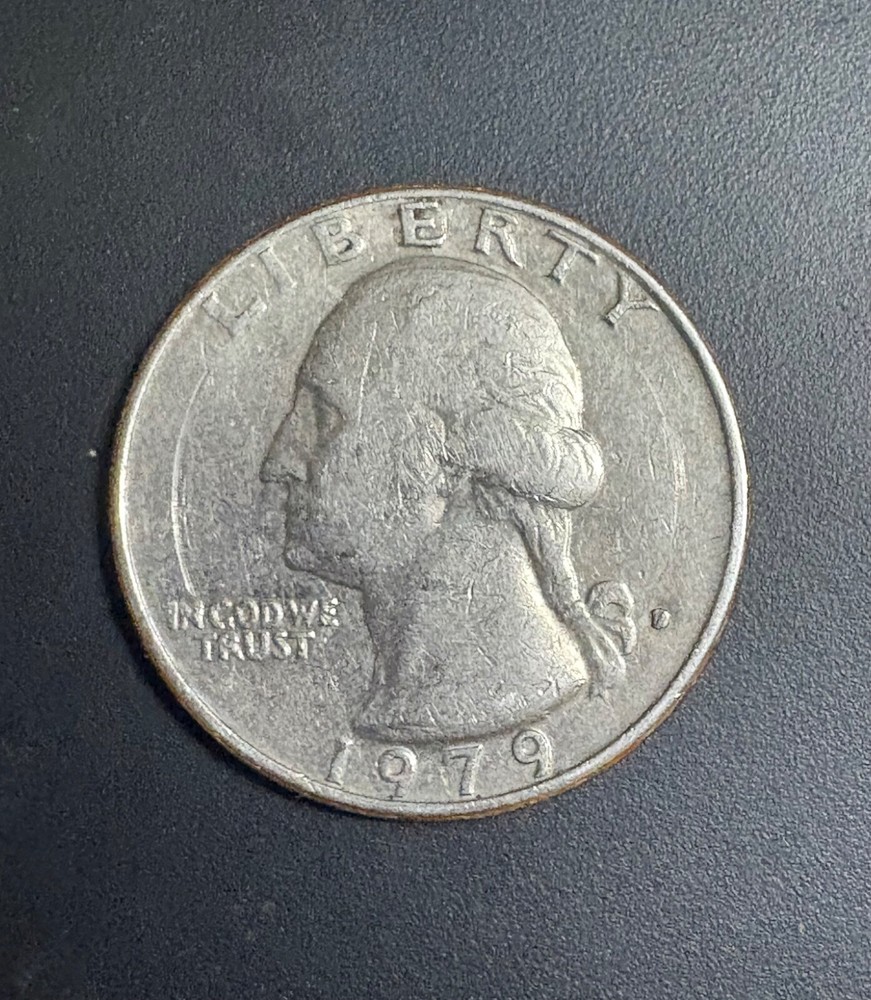 1979 Quarter Error Filled Mint Mark. Mint Error Circle On The Front.