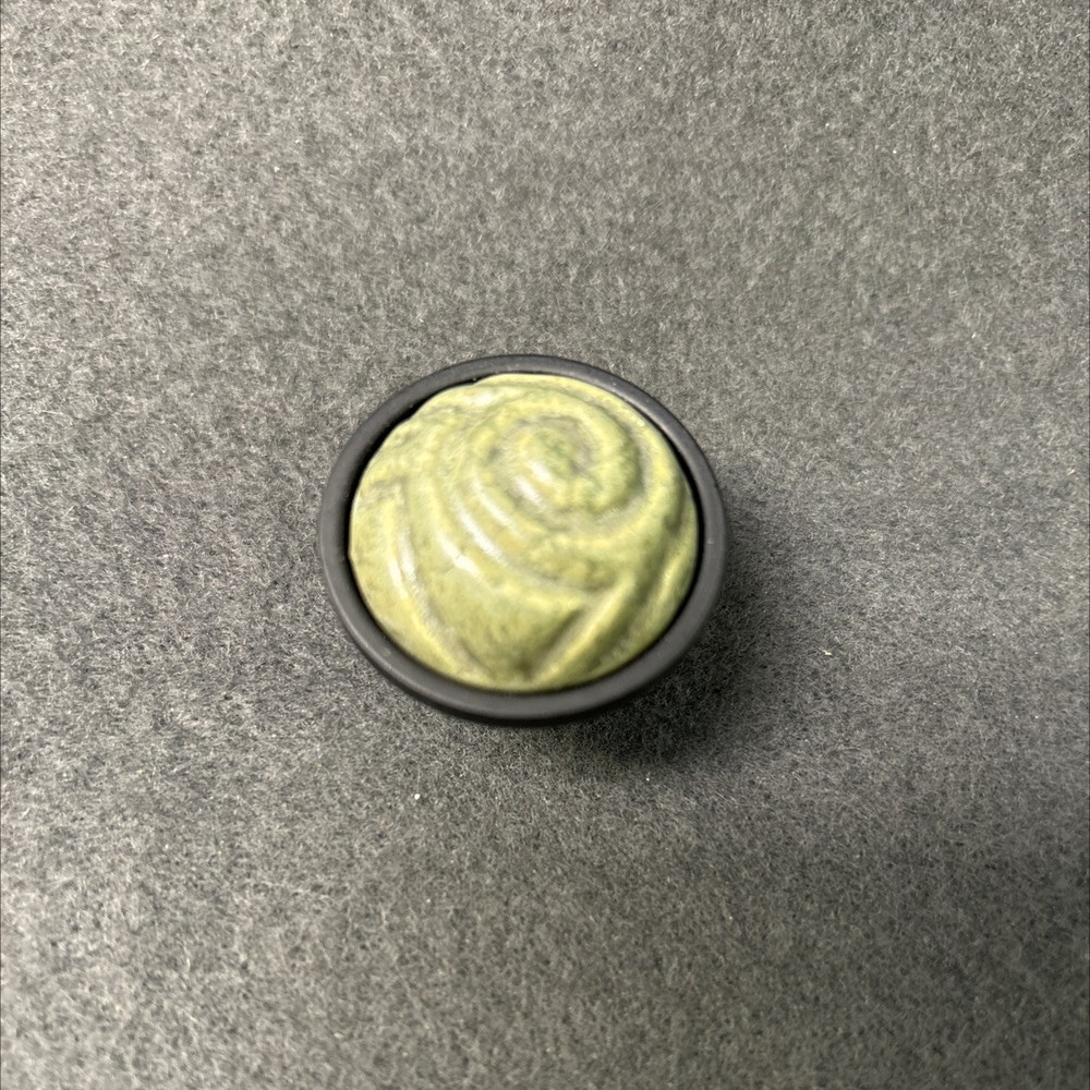 1-5/16" Ceramic Totem Knob Sage with Flat Black