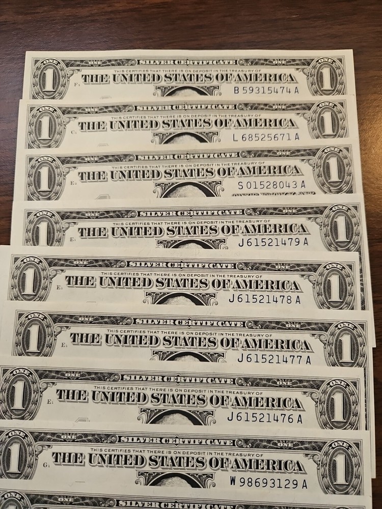 AU/CU Uncirculated 1957 One Dollar Silver Certificate