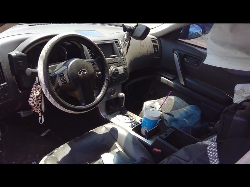 FX35 2006 Fuse Box Cabin 6739