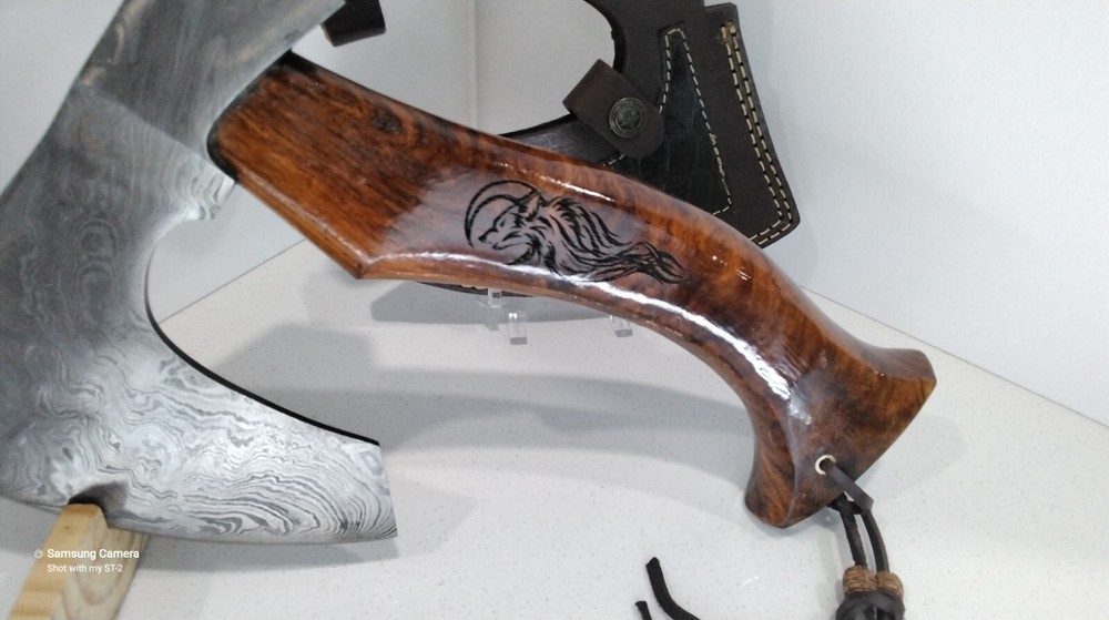 Damascus Hand Axe Hatchet Tomahawk Survival Walnut Wood Handle Leather Sheath