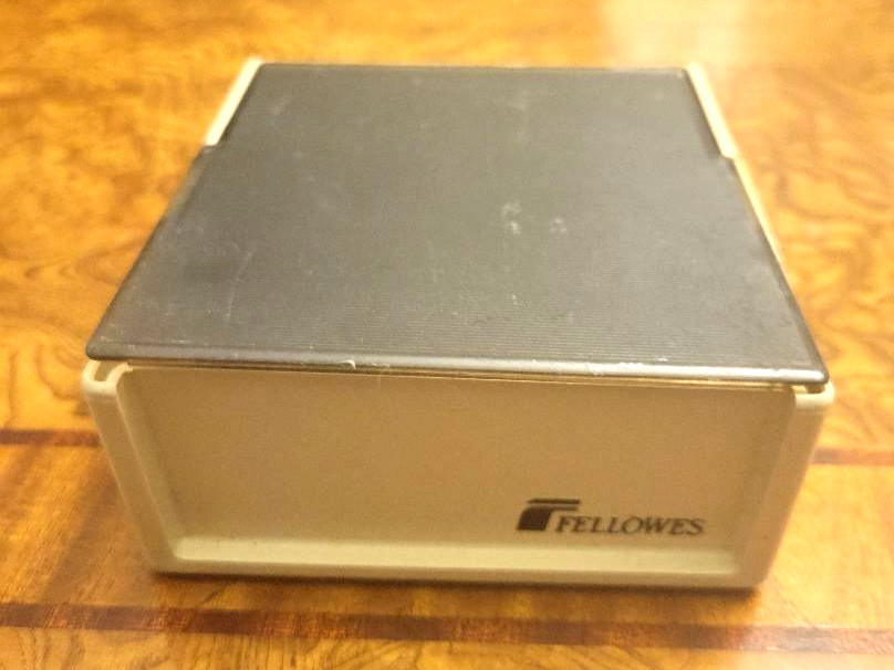 Fellowes 3-1/2” Diskette File Holder