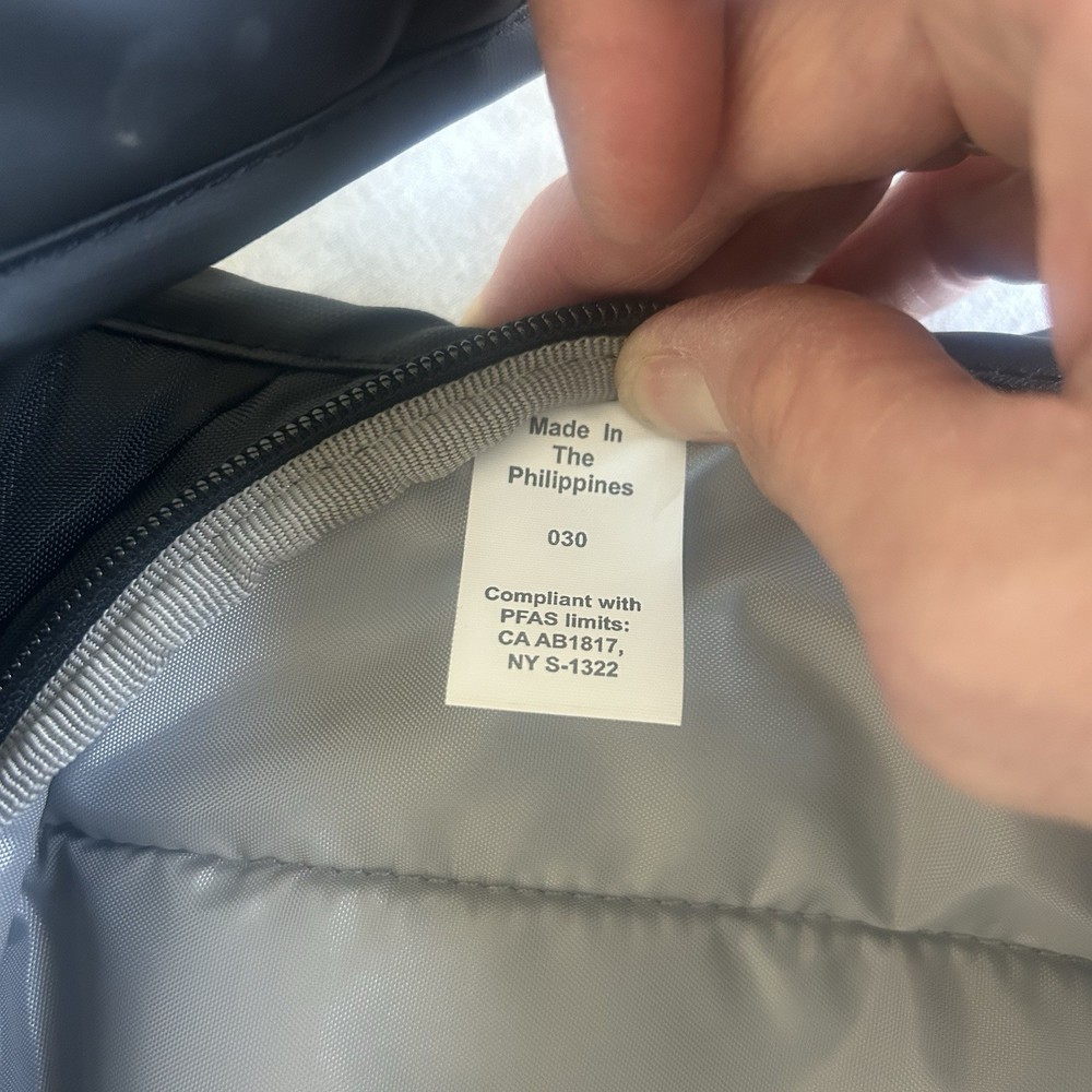 Camelback PowderHound 12L Hydration Pack Backpack Water Snow Shield Preowned