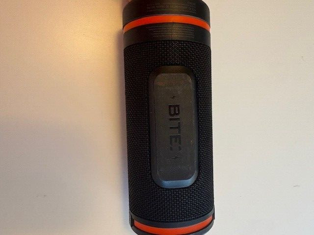 BUSHNELL GOLF WINGMAN GPS & BLUETOOTH SPEAKER W Magnetic BITE