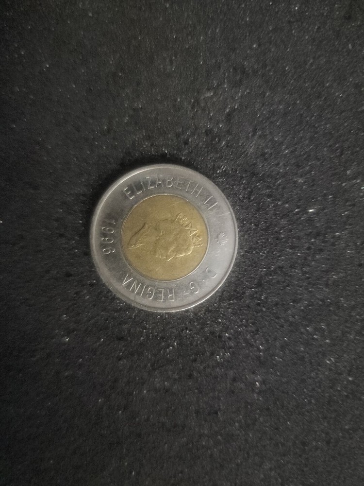 1996 CANADIAN 2 DOLLAR COIN