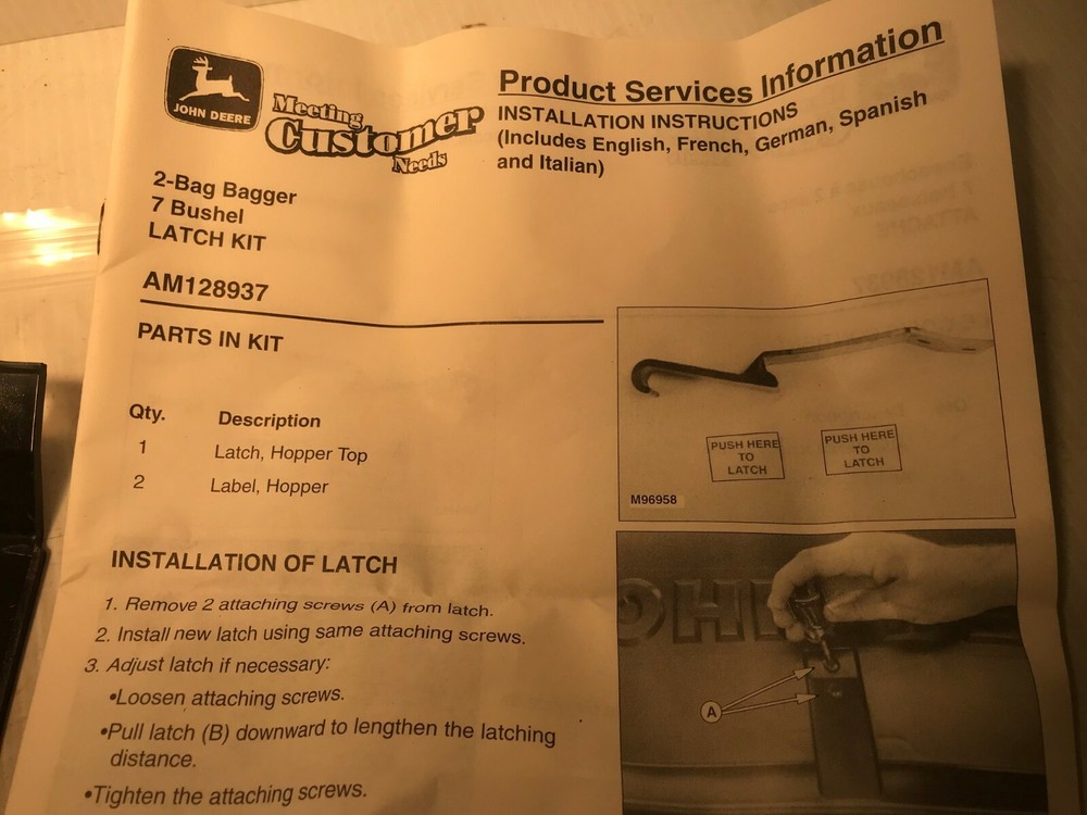 AM128937 GENUINE JOHN DEERE Original Equipment LATCH KIT