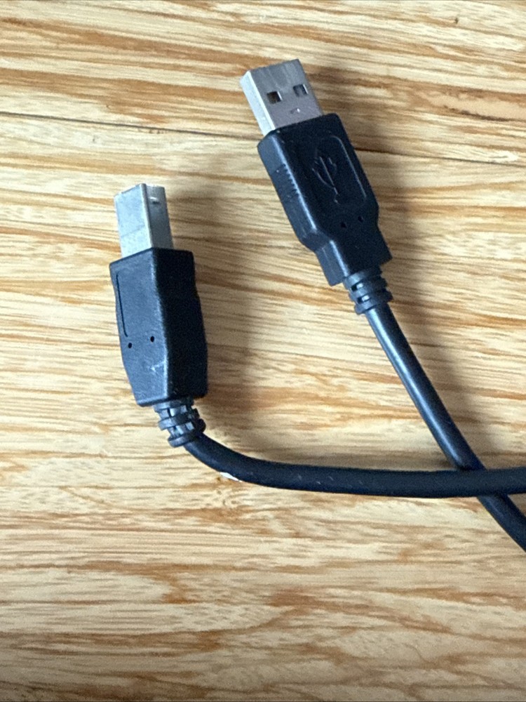 Line 6 Mobile Keys 25 MIDI USB Keyboard With USB Cable