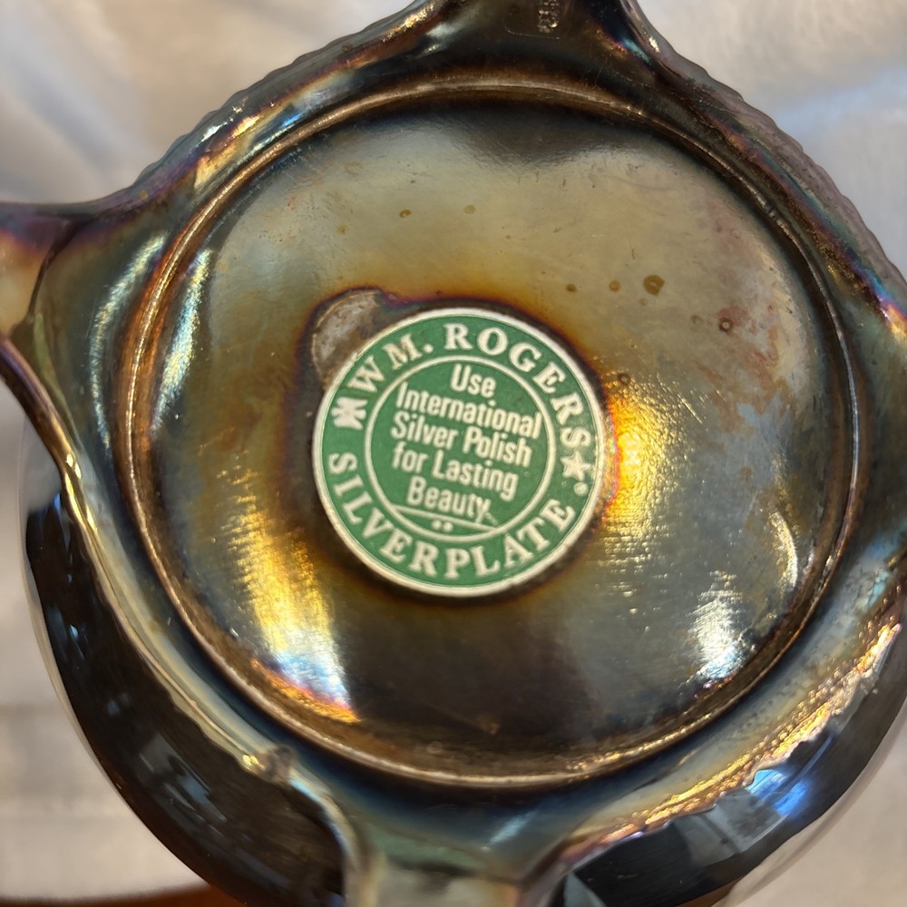 Wm Rogers Silverplate Water Pitcher with Ice Guard