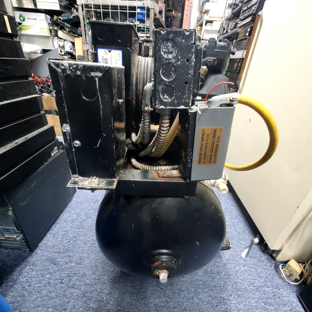 MDS Matrx AMD-100-2 Air Compressor 4-6 User Used