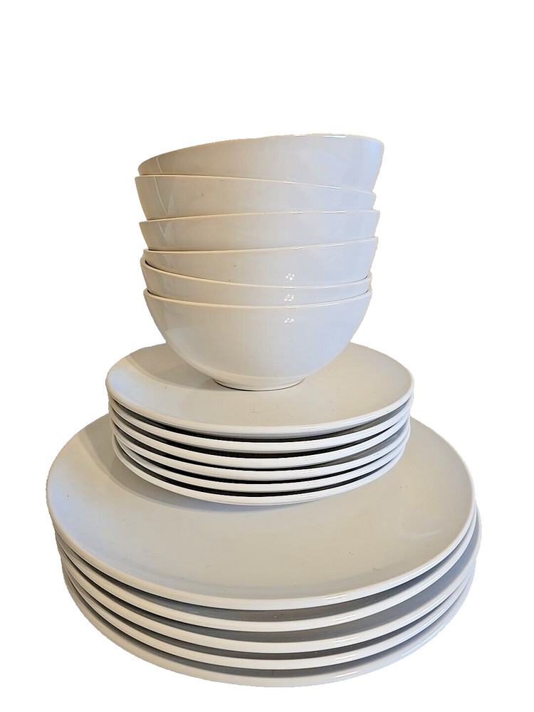 IKEA 17 Piece Dinnerware Set
