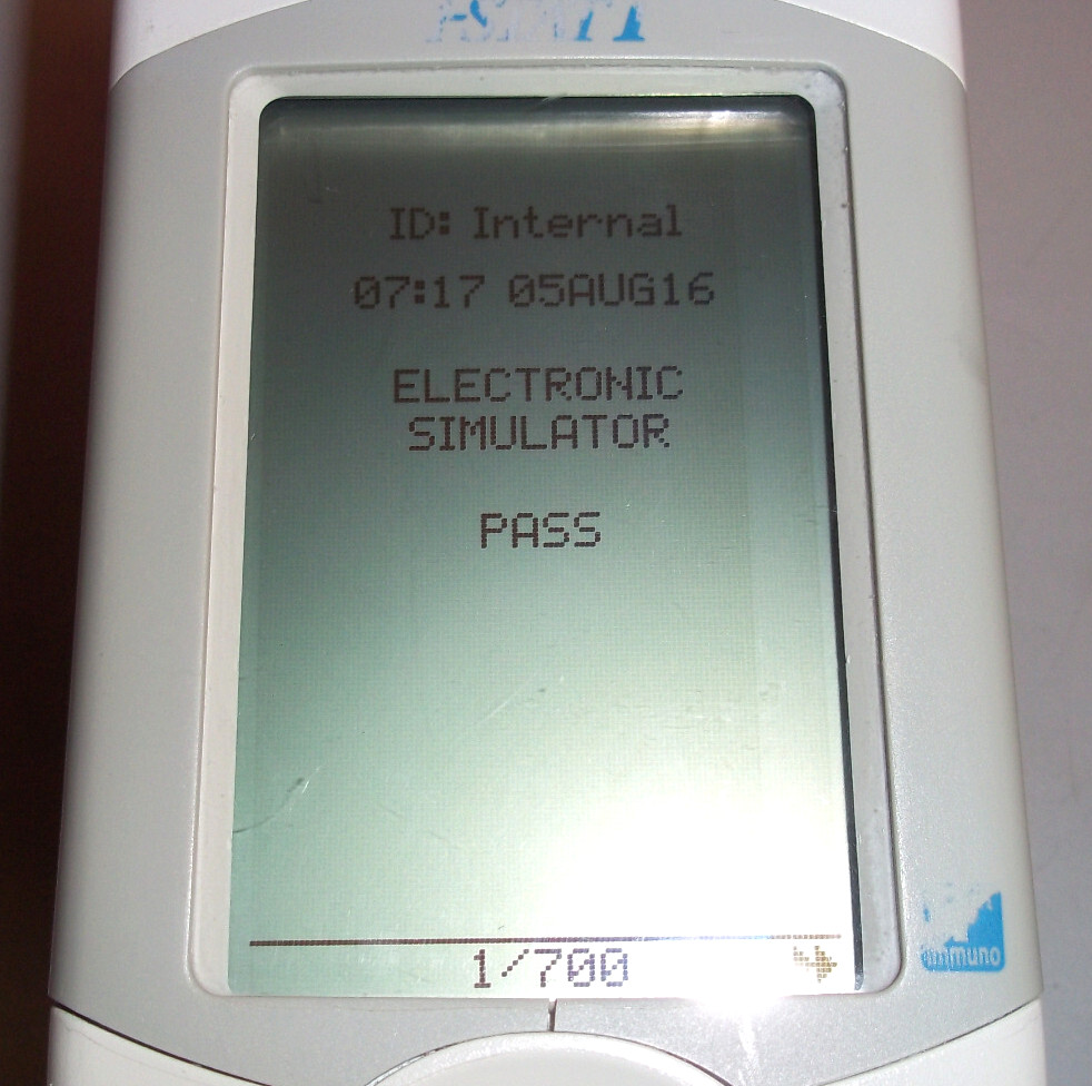 Abbott i-STAT 1 300-G Wireless Hematology Handheld Analyzer NEED SOFTWARE UPDATE