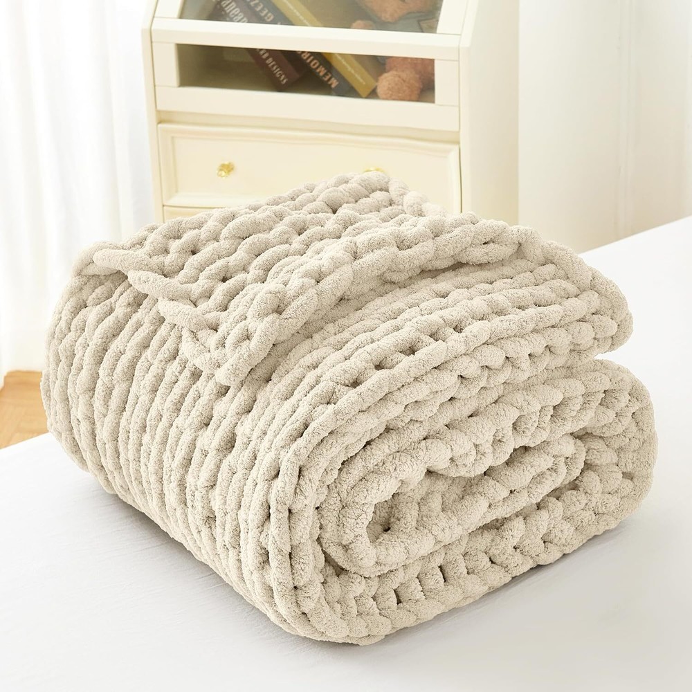 Admitrack Chunky Knit Blanket Throw, 100% Hand Chenille 51"×63", Ivory