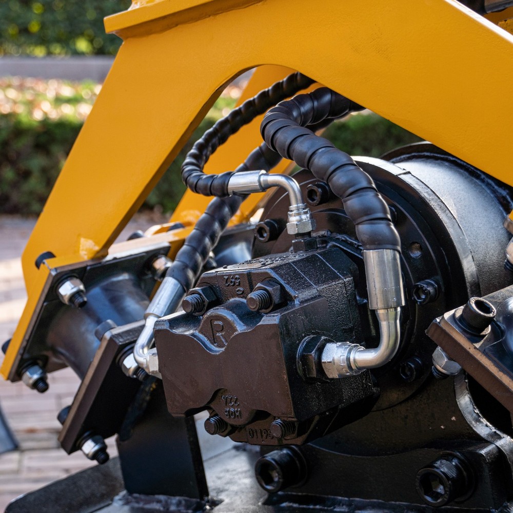 Heavy Duty Hydraulic Compactor Attachment Ft With 1-2 Ton TYPHON Mini Excavators