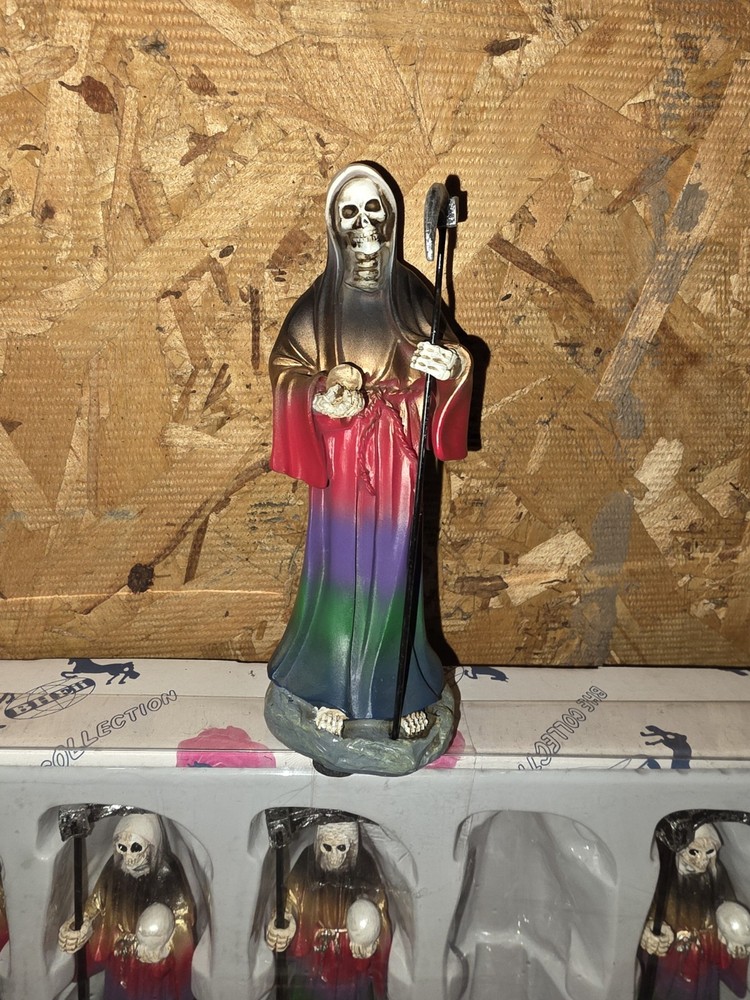 Figura Santa Muerte  4 "