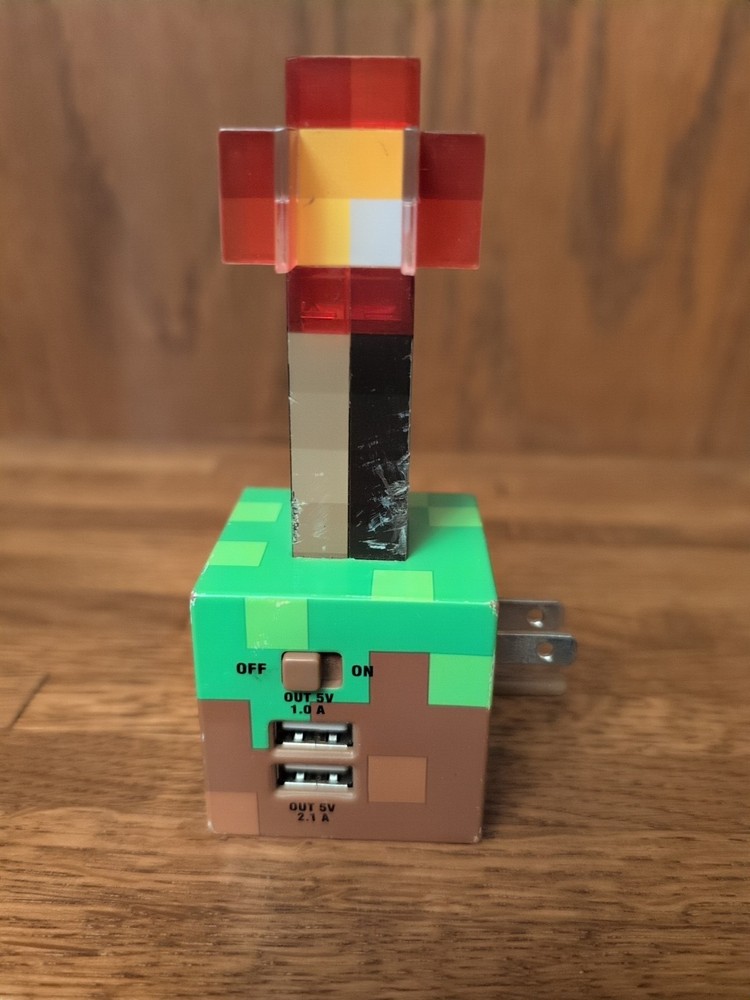 Minecraft Torch Night Light w/ Switch and 2 USB Charging Ports 5"