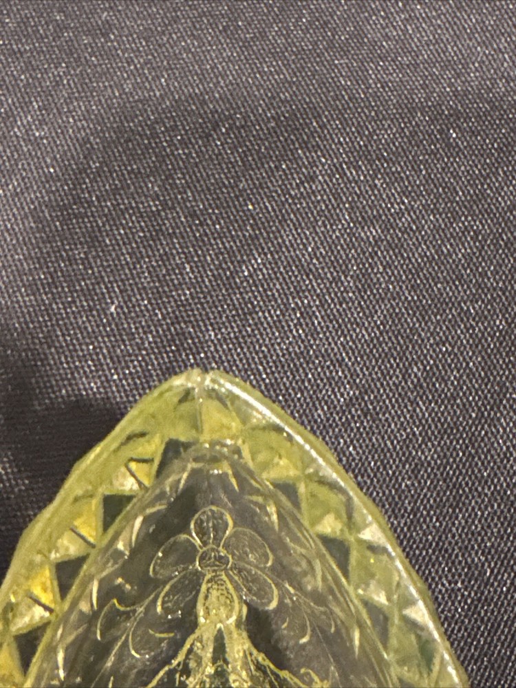 Uranium Vaseline Adams & Co Turtle Dish