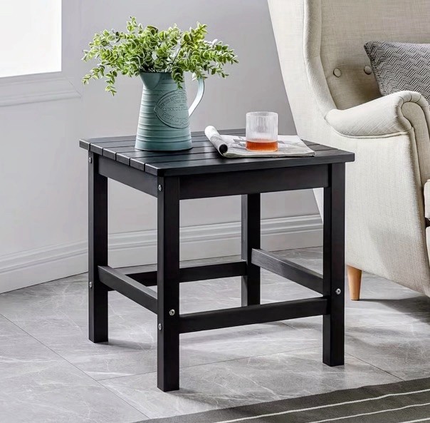 Weather Resistant Outdoor oversized Side Table Brown
