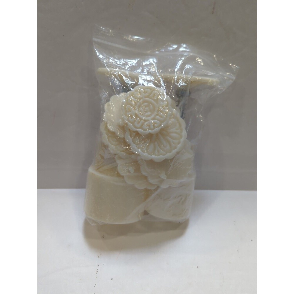 14PCS Bath Bomb Mold Set Includes2pcs Bath Bombs Press and12pcsDifferent Pattern