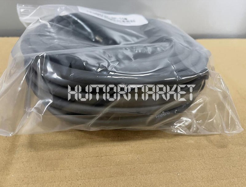 1PCS New FOR MITSUBISHI CNV2E-8P-10M CNC Servo Motor Encoder Cable