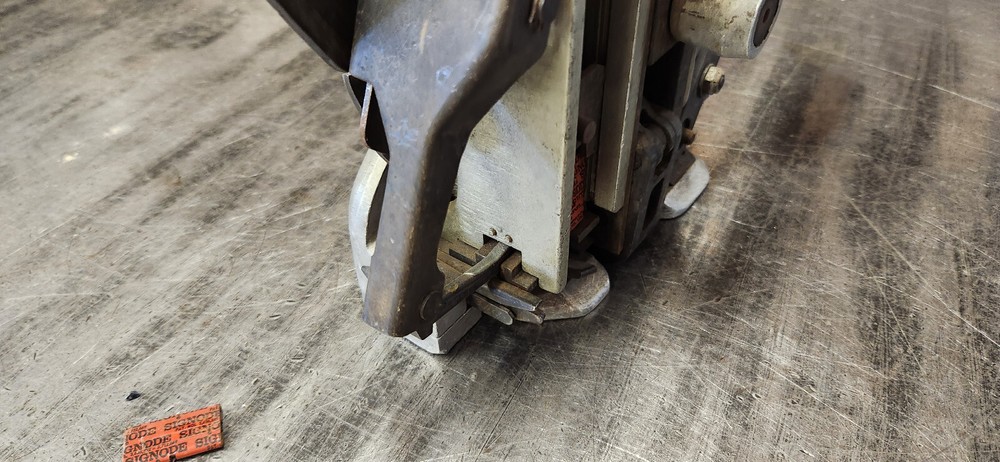 Signode ASD 506 8 1/2" Combination Steel Strapping Tool.