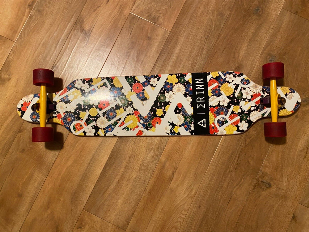 ERINN LONGBOARD RM350 42" Preowned Flower