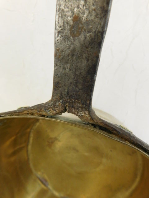 ANTIQUE BRASS STEEL HANDLED POT 1870's PRIMITIVE RUSTIC KITCHEN HAND RIVETED