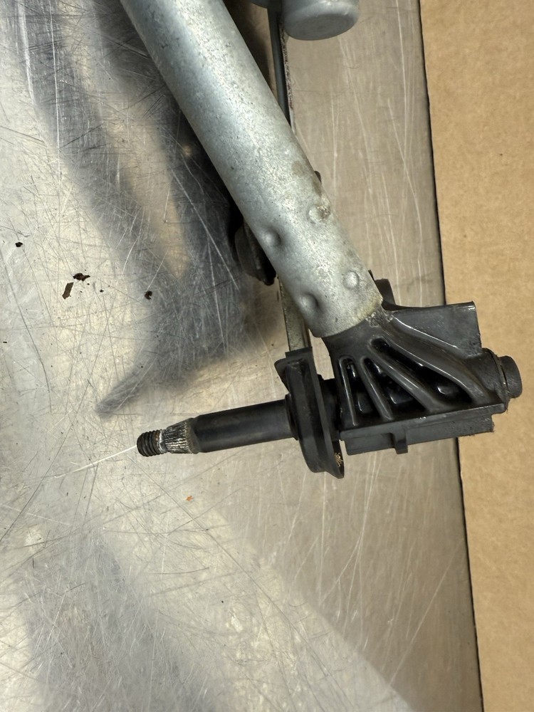 Audi RS3 8V Front Windscreen Wiper Motor 8V2955119A