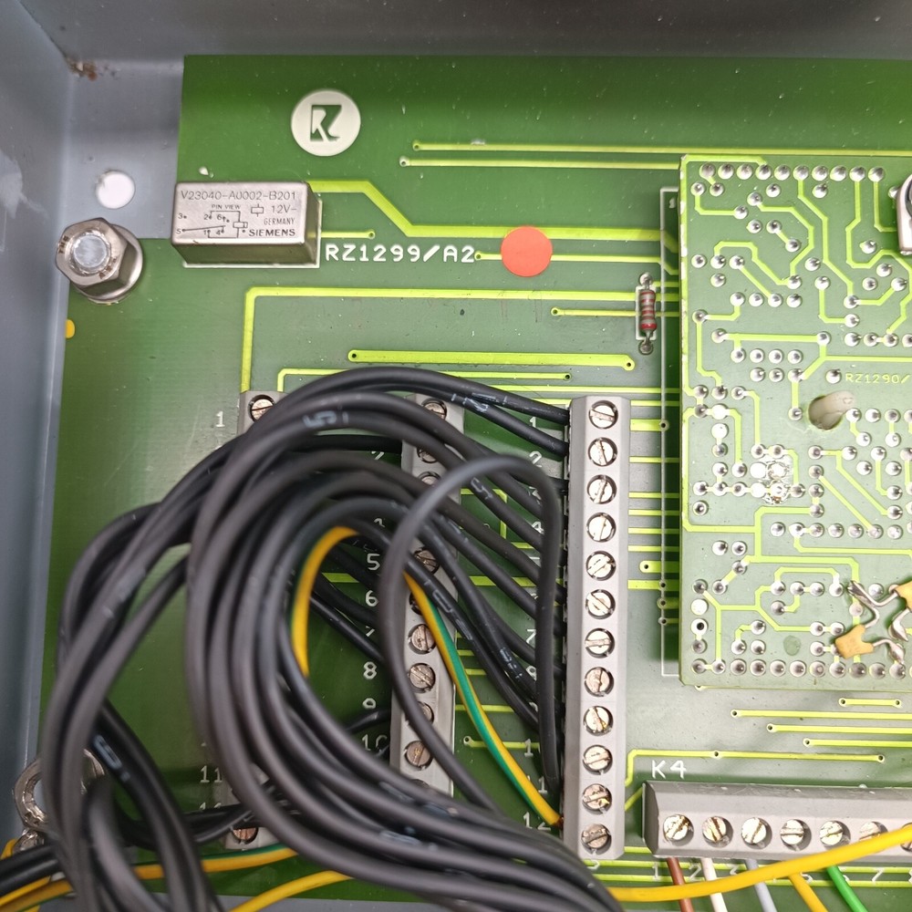 Radio Zeeland RZ1299 / A2 Junction Box Autopilot Course Computer