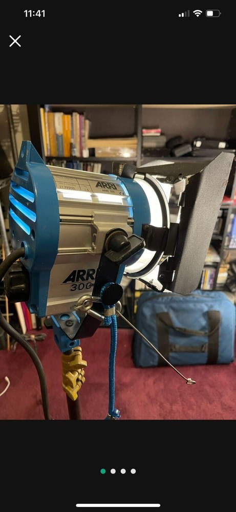 Arri 300 Plus Fresnel