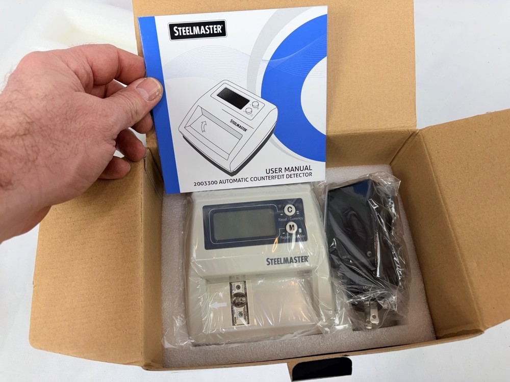 NEW NIB Steelmaster 2003300 Automatic Counterfeit Detector