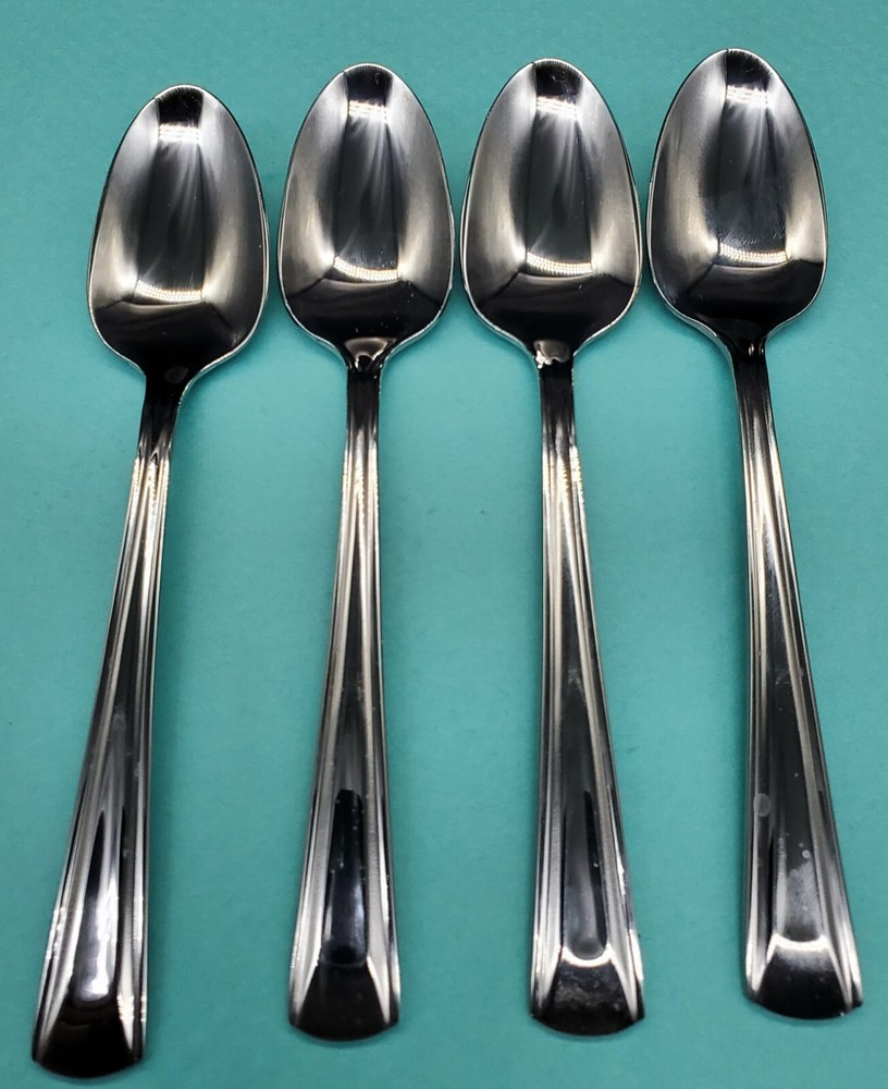 Oneida Stainless CELLA Oval Soup Spoons