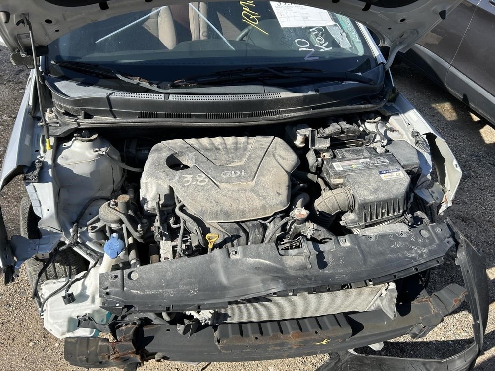 ACCENT 2016 High Mounted Stop Light 104772915