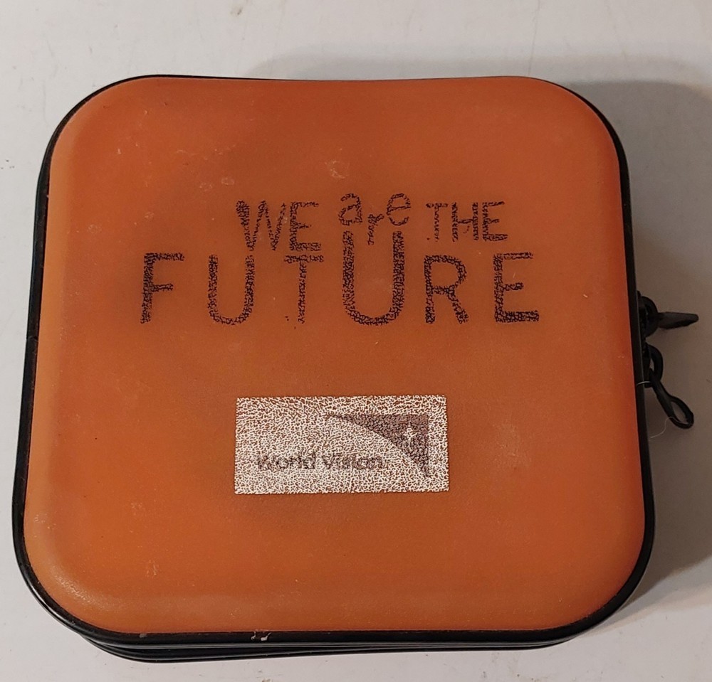 Vintage CD Case with Zipper 24 Disc Capacity 1990s. Includes 20 CDs