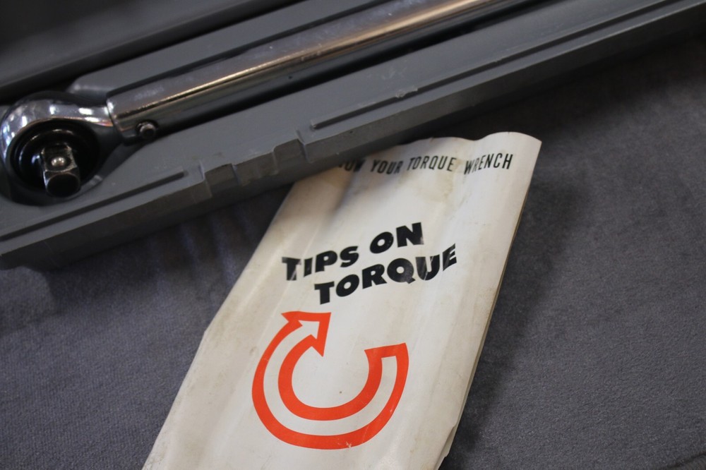 WRIGHT MODEL 4444 TORQUE WRENCH IN CASE