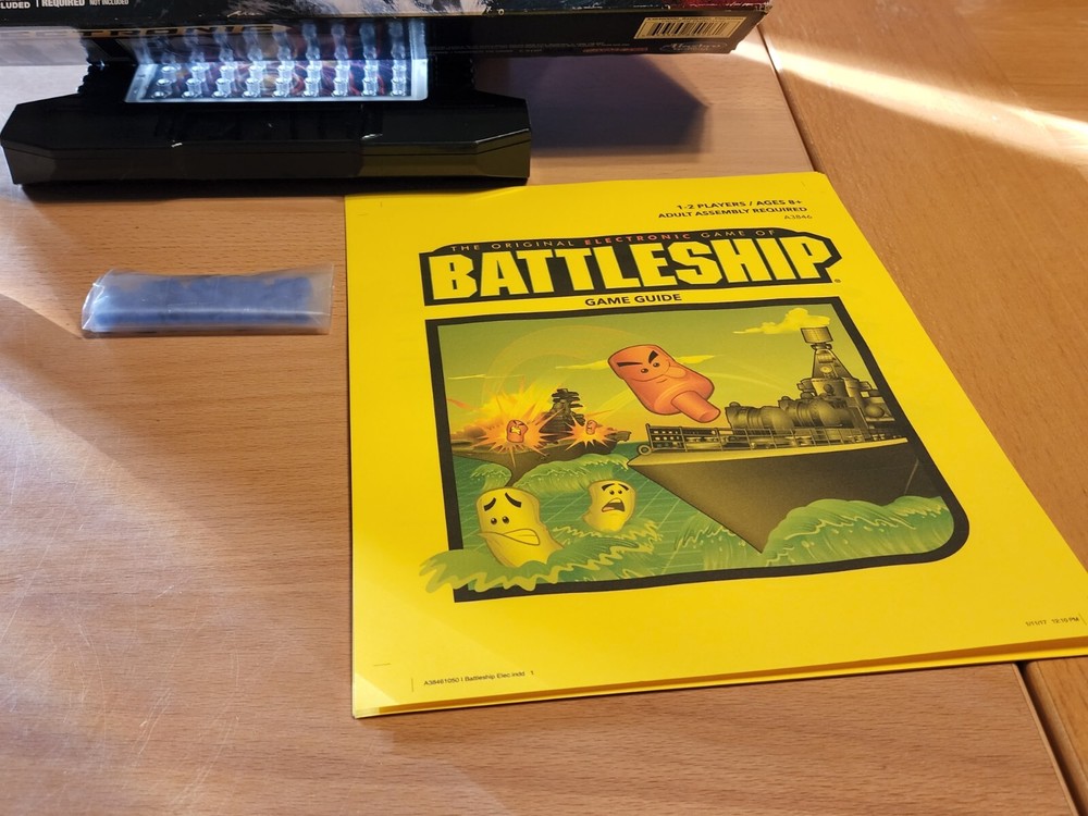 Electronic Battleship Hasbro Board Game 2012 Edition Tested EUC Complete