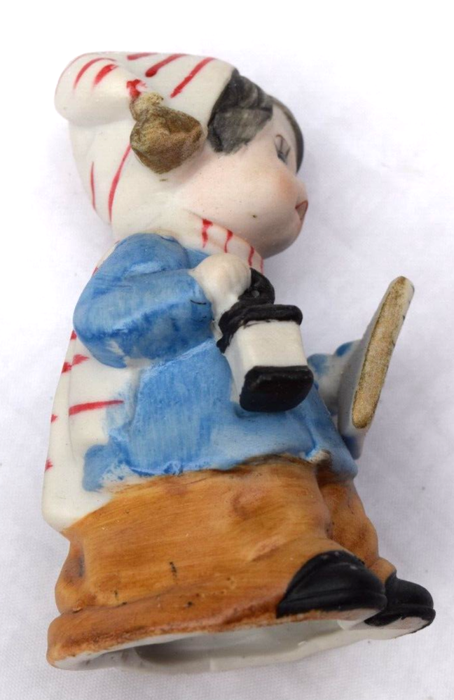 Hand Painted High Quality Bisque Bell Caroler 1981