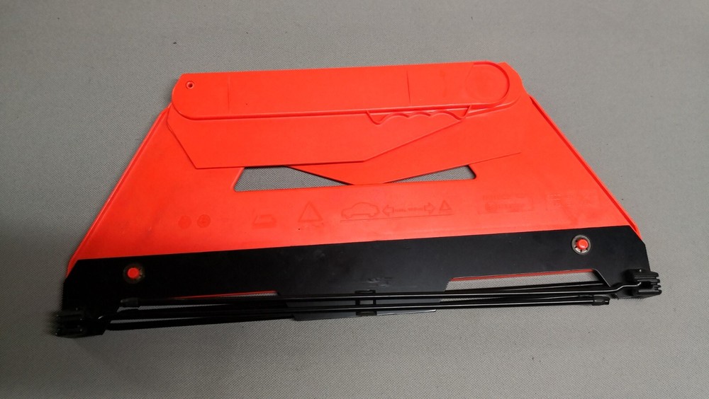 4B5860251E Audi A4 B7 Warning Triangle