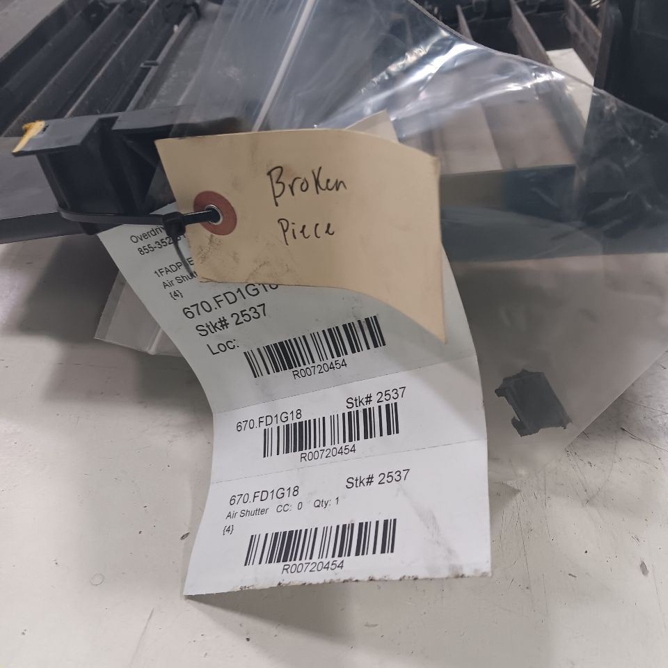 Ford Focus Air Shutter 2018 2017 2016 2015 OEM