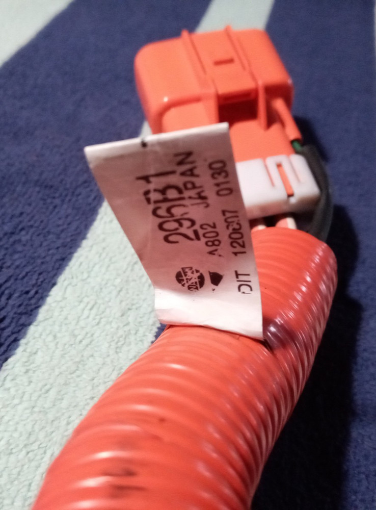 2011 2012 Nissan Leaf 296B1 3NA0D Charging Cable 120/240 volt