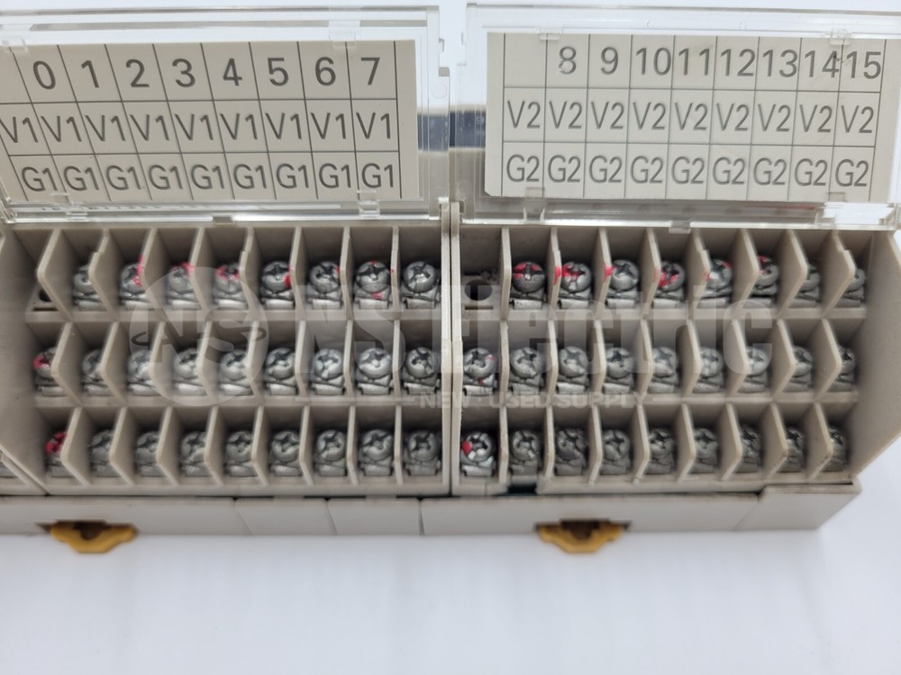 OMRON SRT2-ID16T-1 DIN Rail Terminal Block