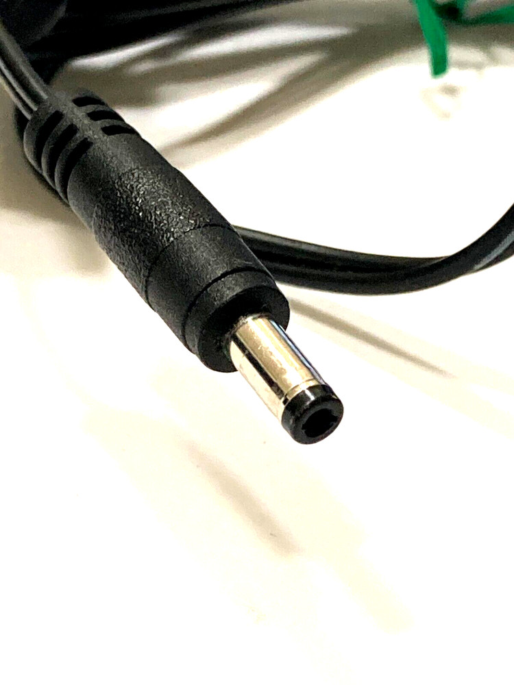 TOM TOM Power Supply A10P1-05MP Output: 5V 2.0A