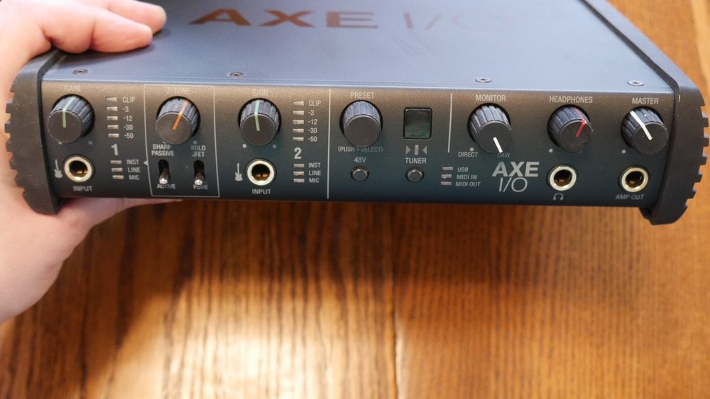 IK Multimedia AXE I/O USB Guitar Audio Interface